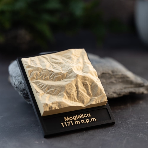 mogielica-topografia-3d.jpg